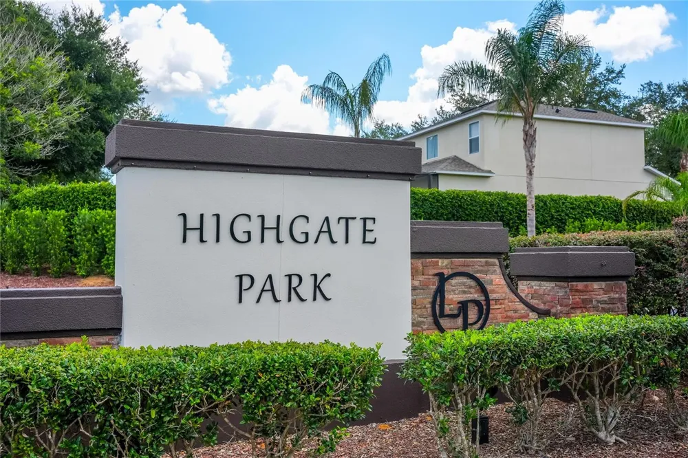 358 LANCASTER DR Davenport, FL 33897