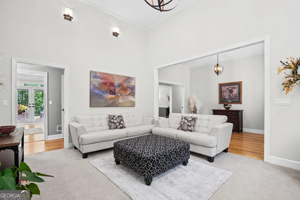 75 Waters Edge LN Newnan, GA 30263