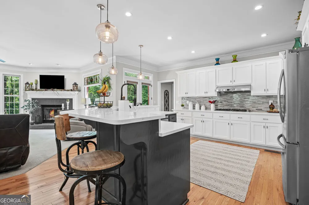 75 Waters Edge LN Newnan, GA 30263