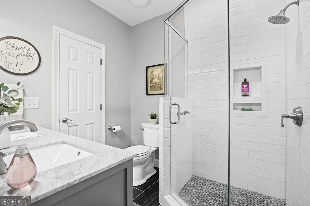 75 Waters Edge LN Newnan, GA 30263