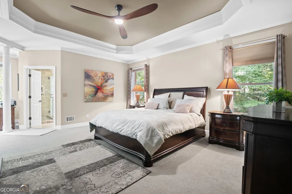 75 Waters Edge LN Newnan, GA 30263