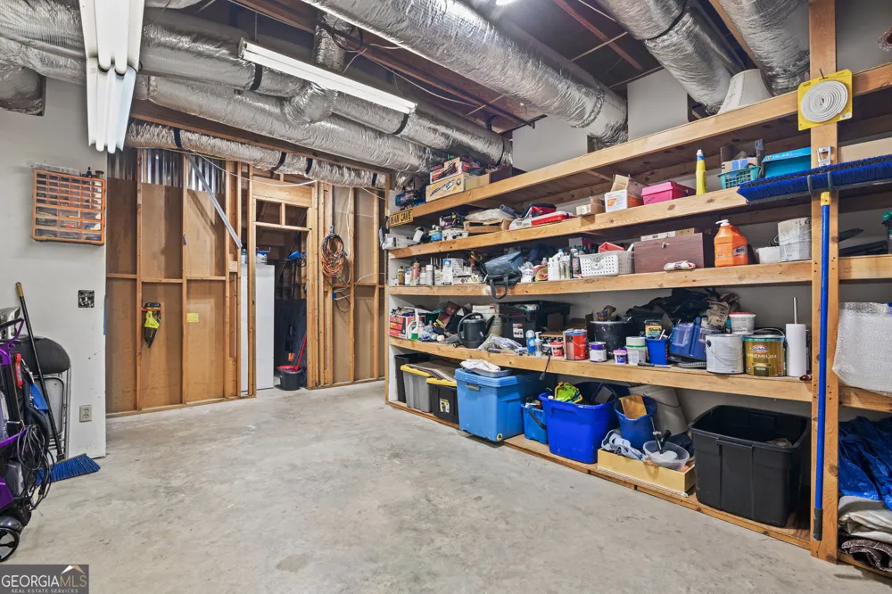 75 Waters Edge LN Newnan, GA 30263