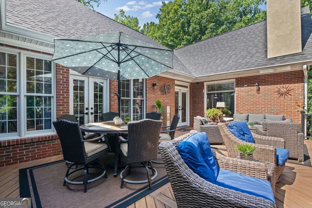 75 Waters Edge LN Newnan, GA 30263