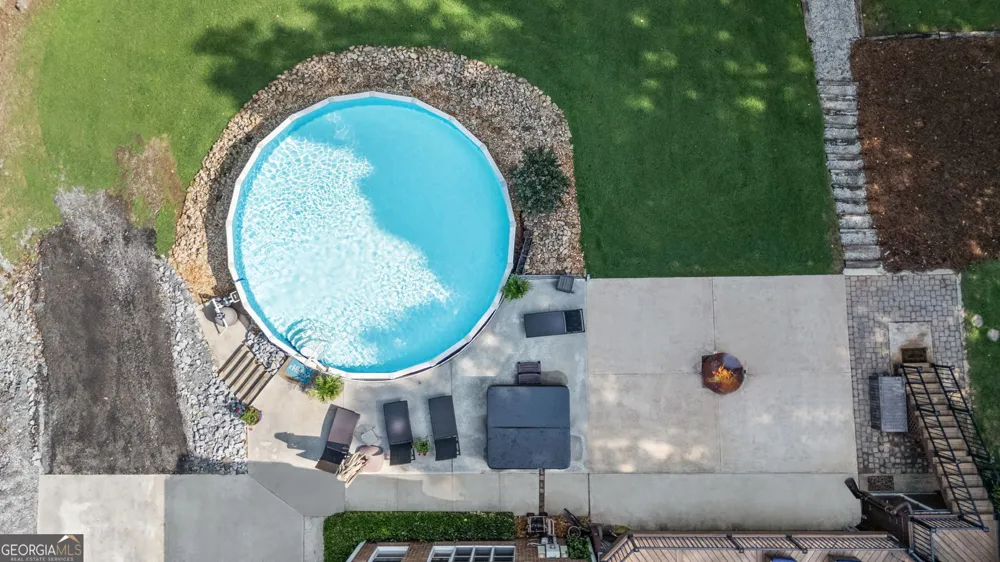 75 Waters Edge LN Newnan, GA 30263