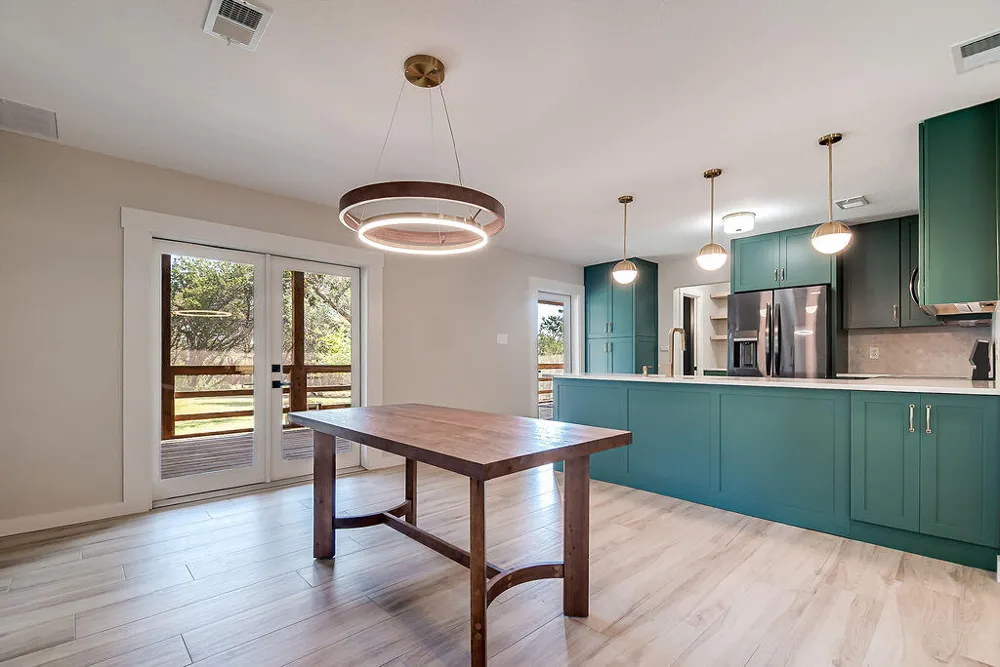 146 Hillside Drive Fredericksburg, TX 78624