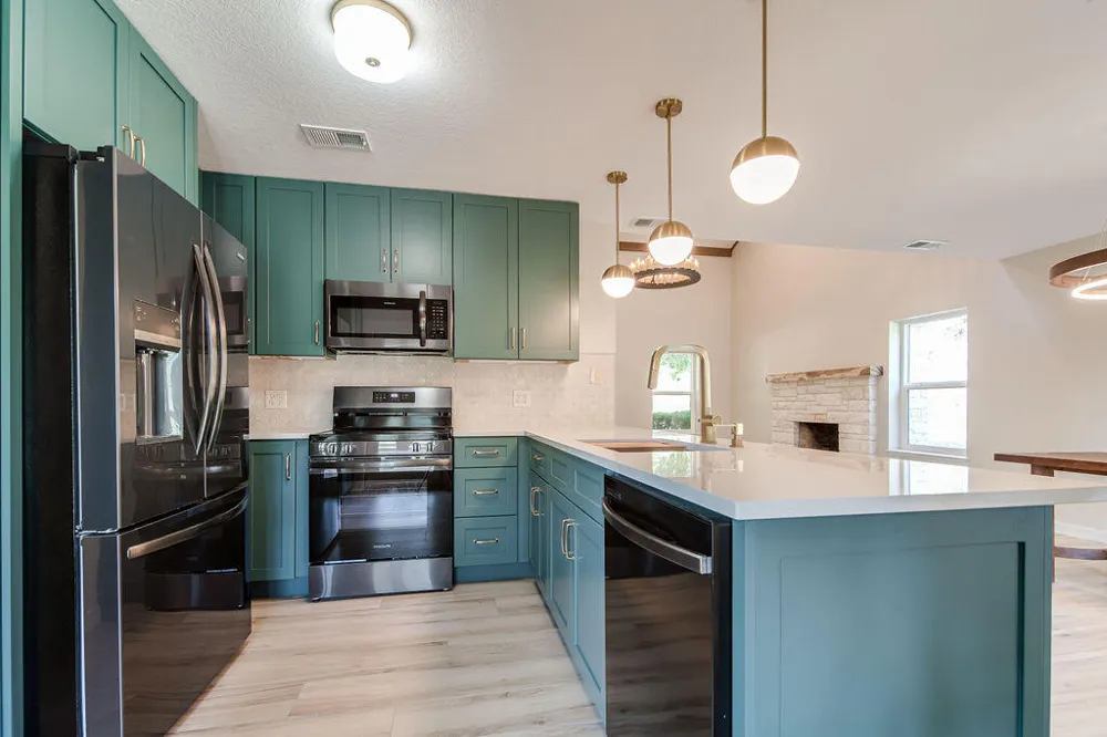 146 Hillside Drive Fredericksburg, TX 78624