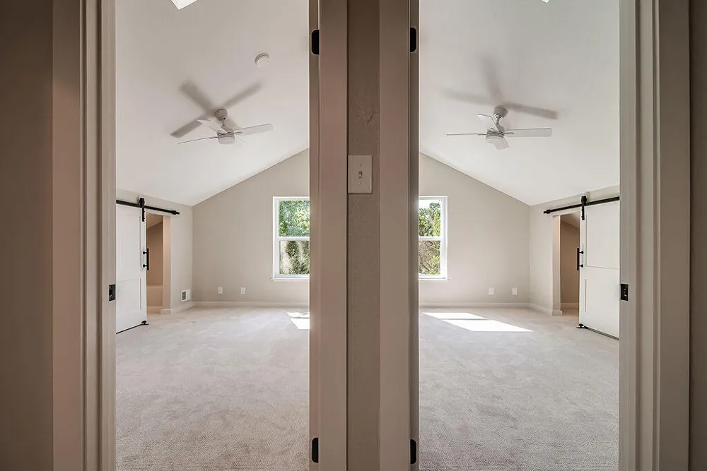 146 Hillside Drive Fredericksburg, TX 78624