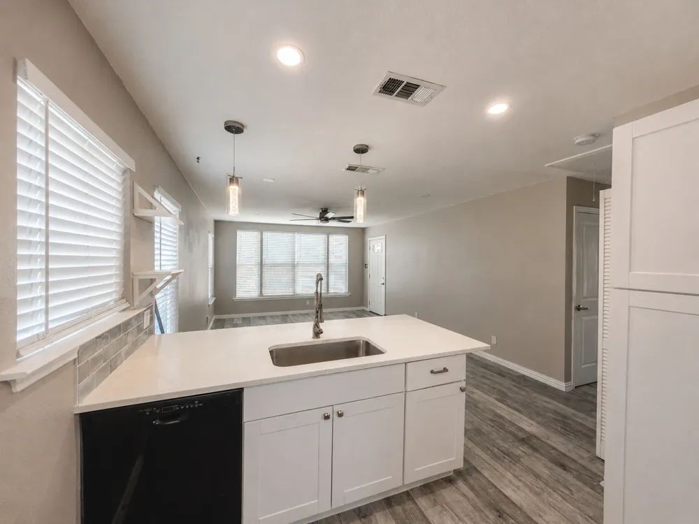 4603 Leslie Avenue Austin, TX 78721