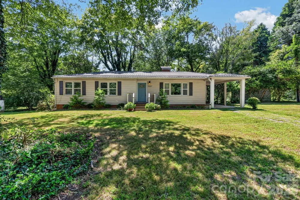 7257 Sherrills Ford Road Sherrills Ford, NC 28673