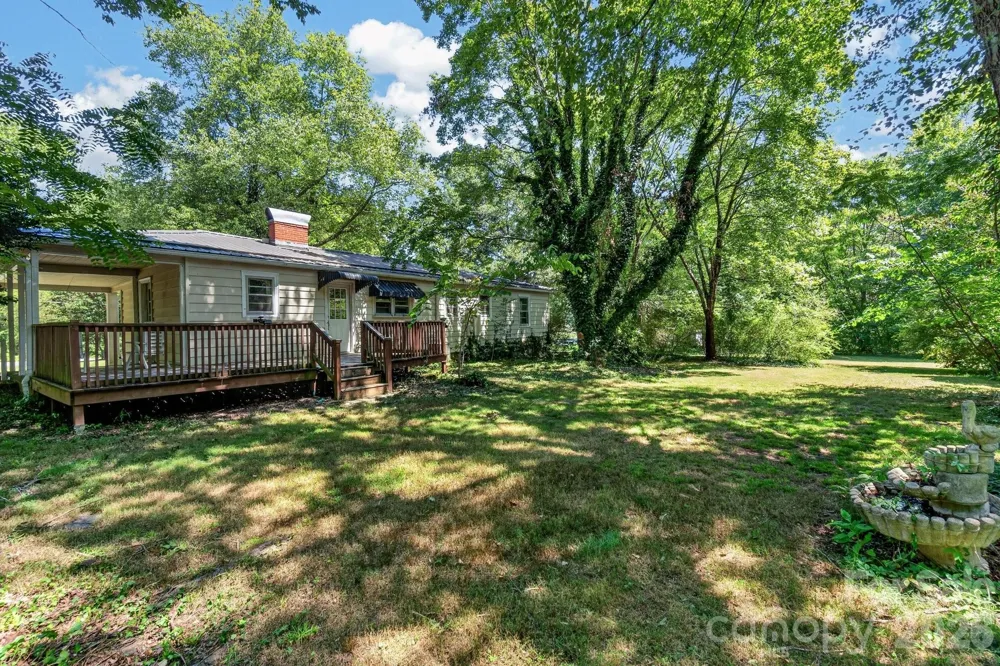 7257 Sherrills Ford Road Sherrills Ford, NC 28673