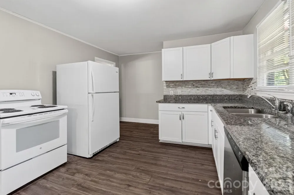 7257 Sherrills Ford Road Sherrills Ford, NC 28673