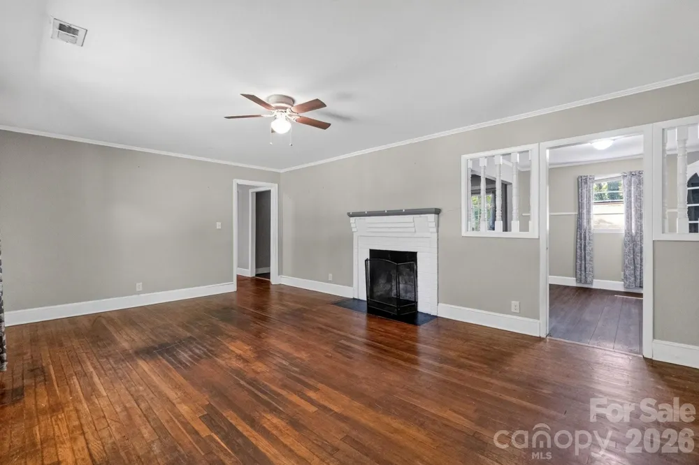 7257 Sherrills Ford Road Sherrills Ford, NC 28673