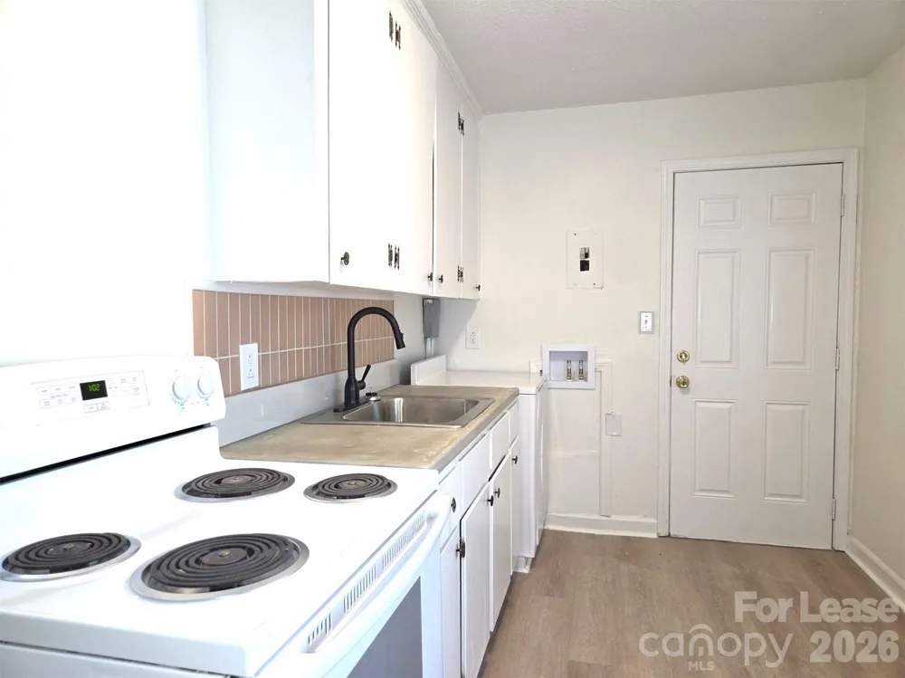2831 Willow Street #2 Charlotte, NC 28208