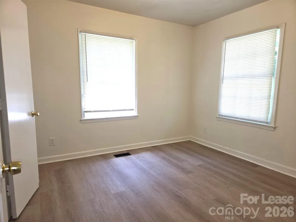 2831 Willow Street #2 Charlotte, NC 28208