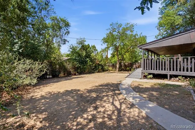 1476 E 111th Place Denver, CO 80233