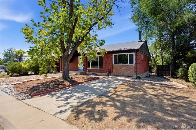 1476 E 111th Place Denver, CO 80233