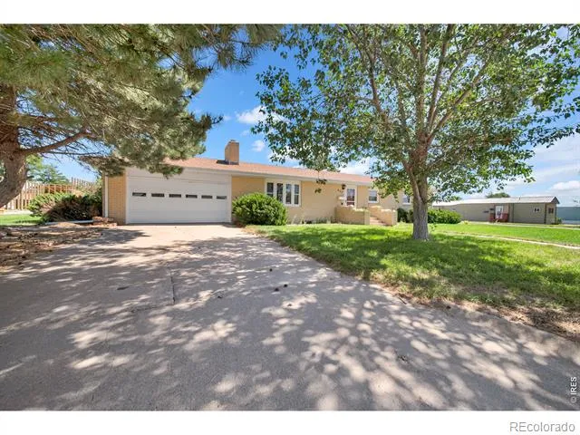 602 Grand Avenue Akron, CO 80720
