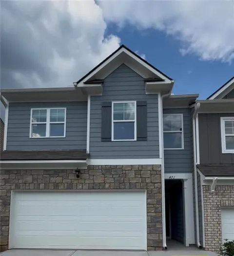 471 stoneybrook Cr