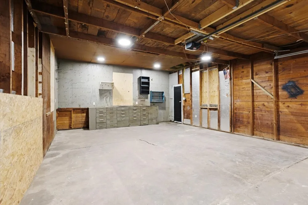 1310 W Laurel Street Sherman, TX 75092