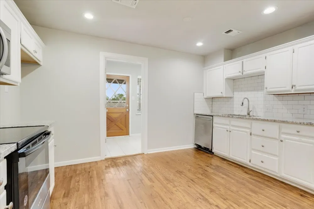 1310 W Laurel Street Sherman, TX 75092