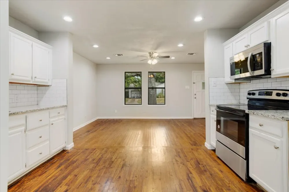 1310 W Laurel Street Sherman, TX 75092