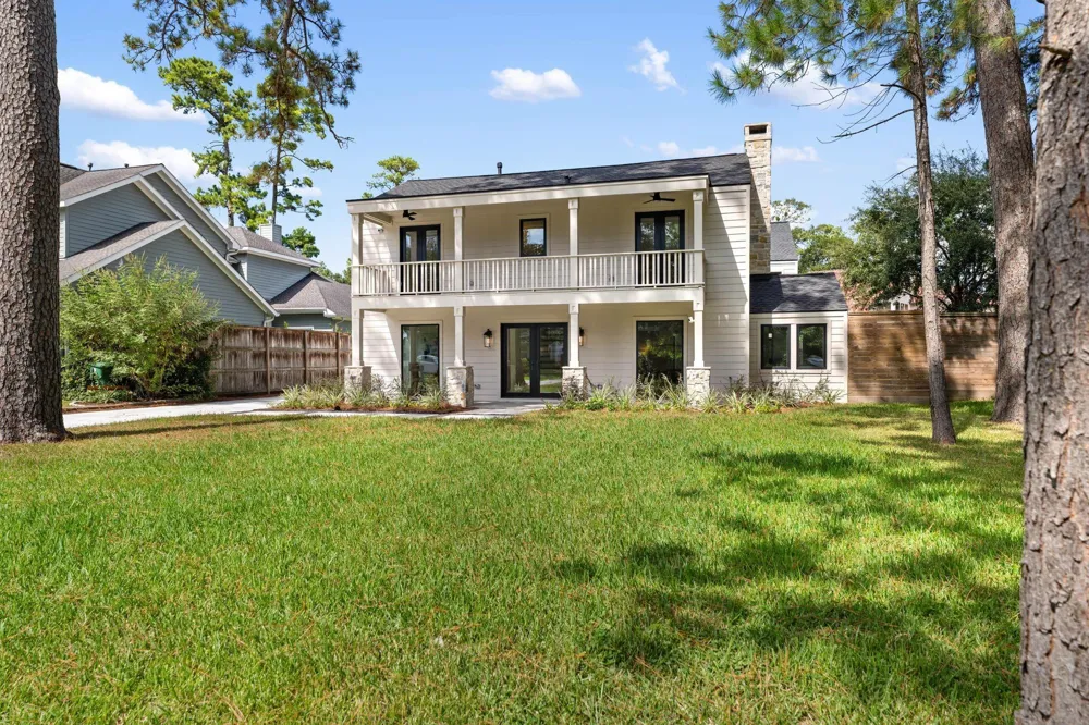 814 Azalea Street Houston, TX 77018