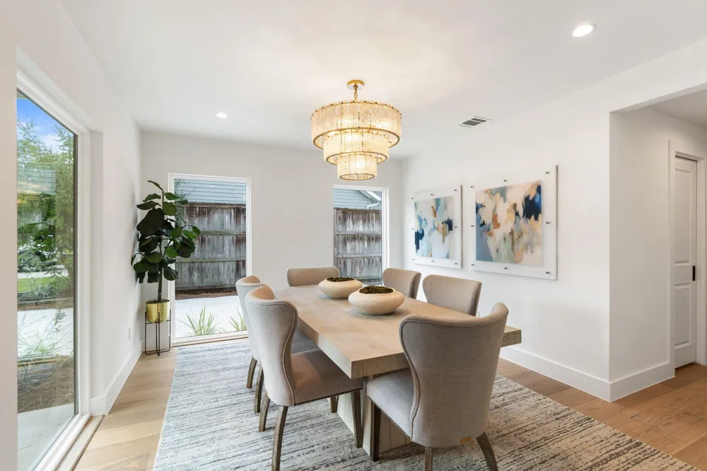 814 Azalea Street Houston, TX 77018
