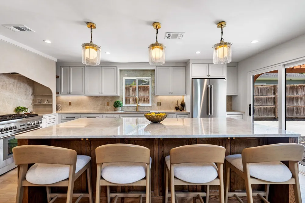 814 Azalea Street Houston, TX 77018