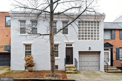 2518 PANAMA STREET