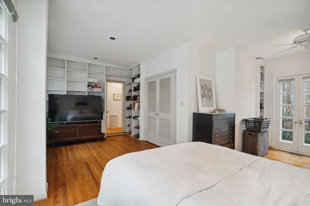 2518 PANAMA STREET Philadelphia, PA 19103
