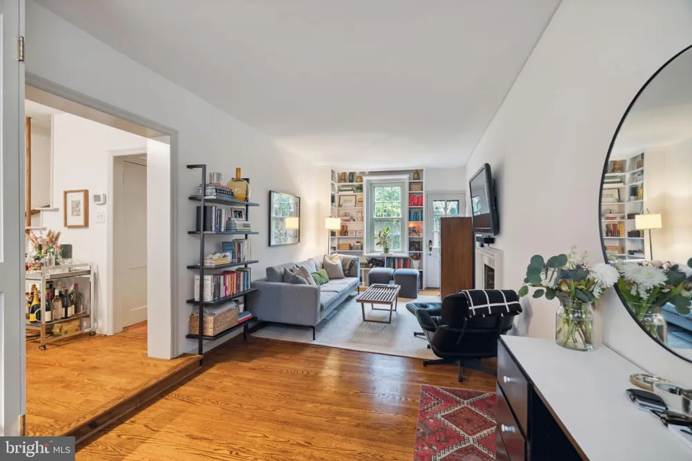 2518 PANAMA STREET Philadelphia, PA 19103