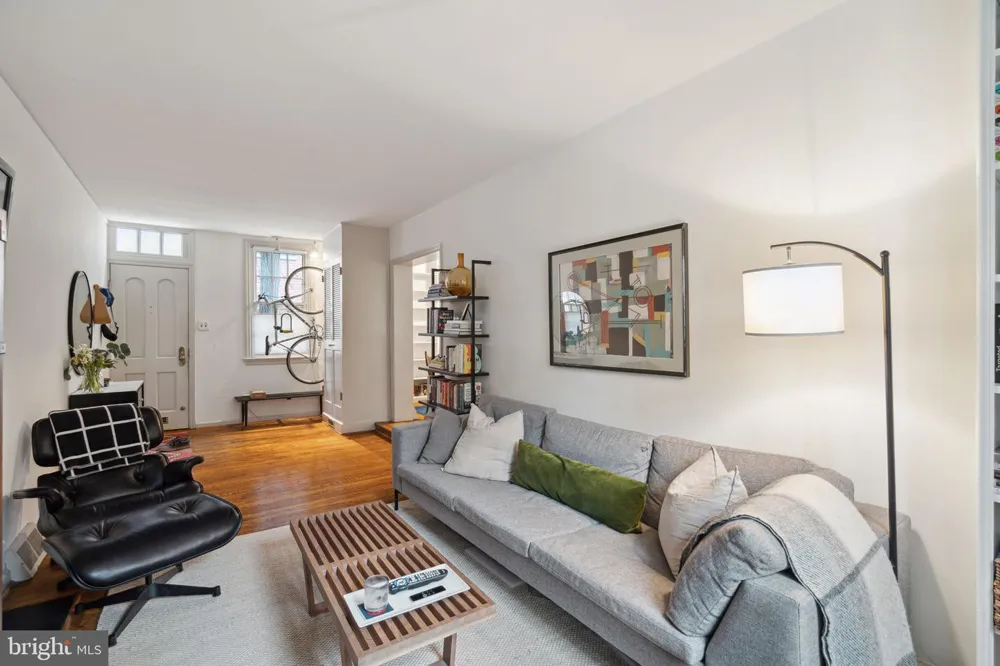 2518 PANAMA STREET Philadelphia, PA 19103