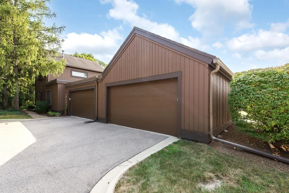 1 Westbury Court Ann Arbor, MI 48105