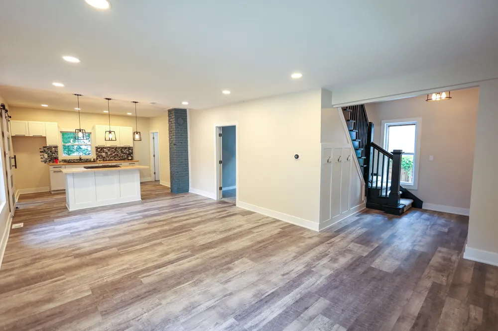 318 Catherine Avenue Muskegon, MI 49442