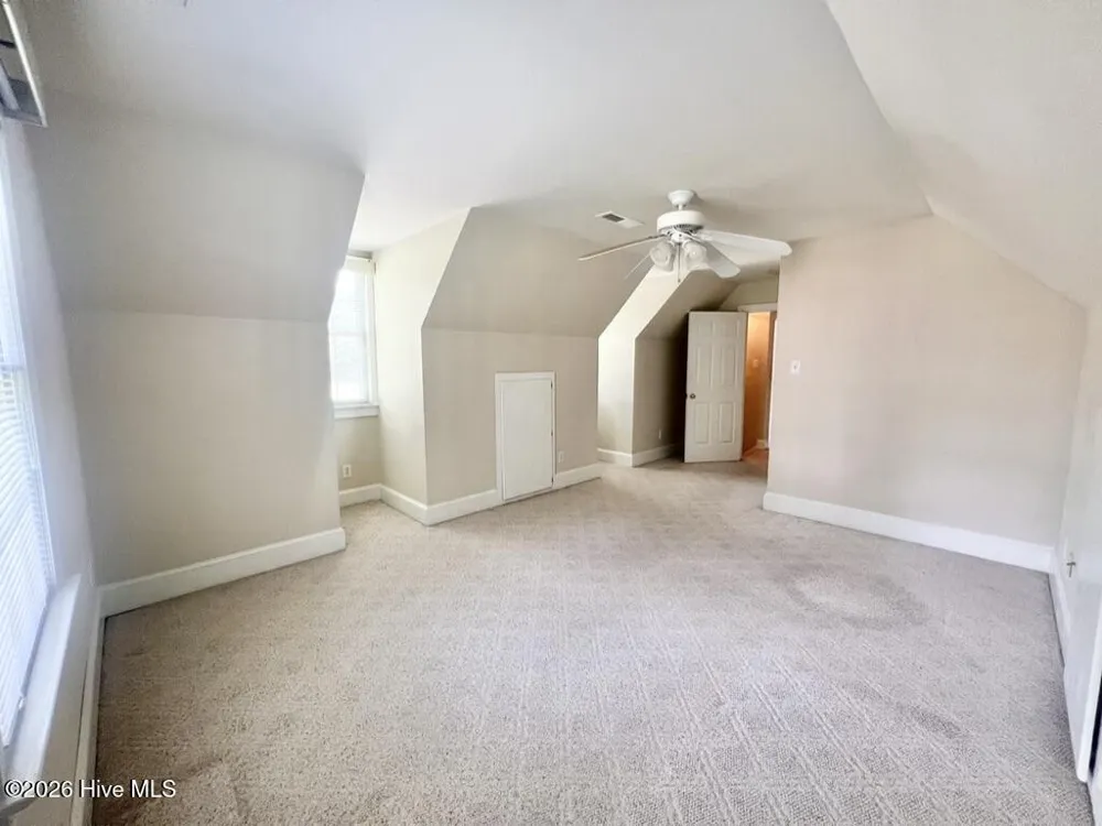 2203 Acorn Circle Kinston, NC 28504