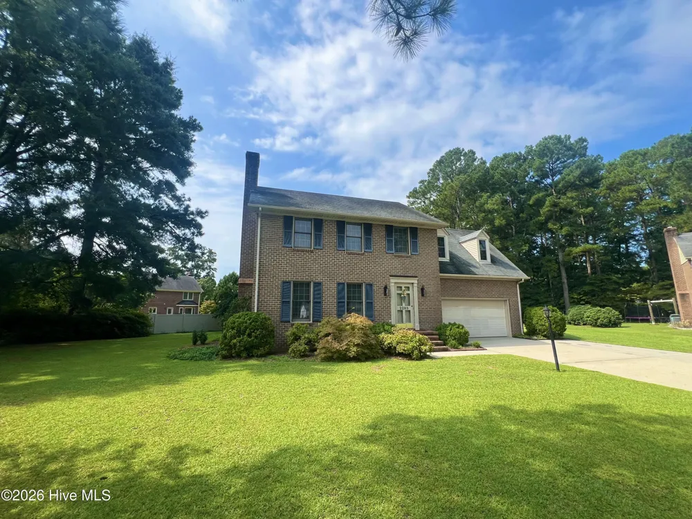 2203 Acorn Circle Kinston, NC 28504