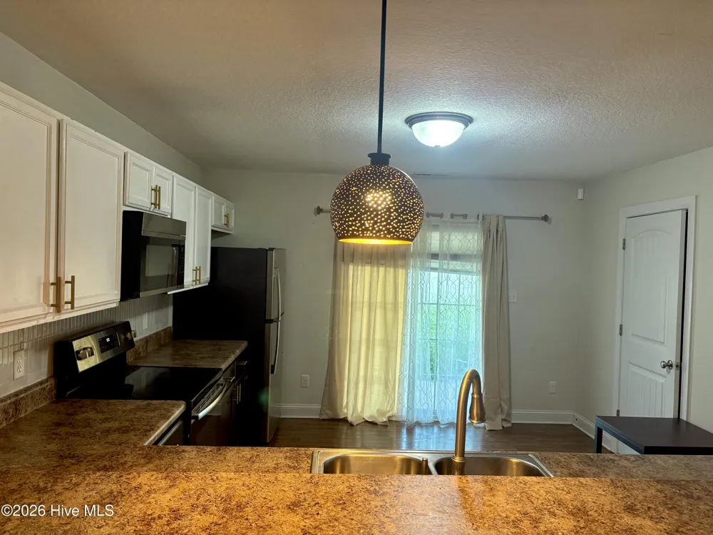 125 W Murrow Lane Jacksonville, NC 28546