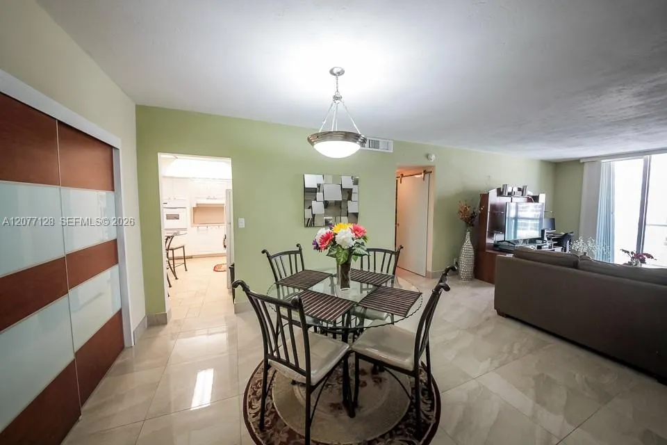 3801 S Ocean Dr #5A Hollywood, FL 33019
