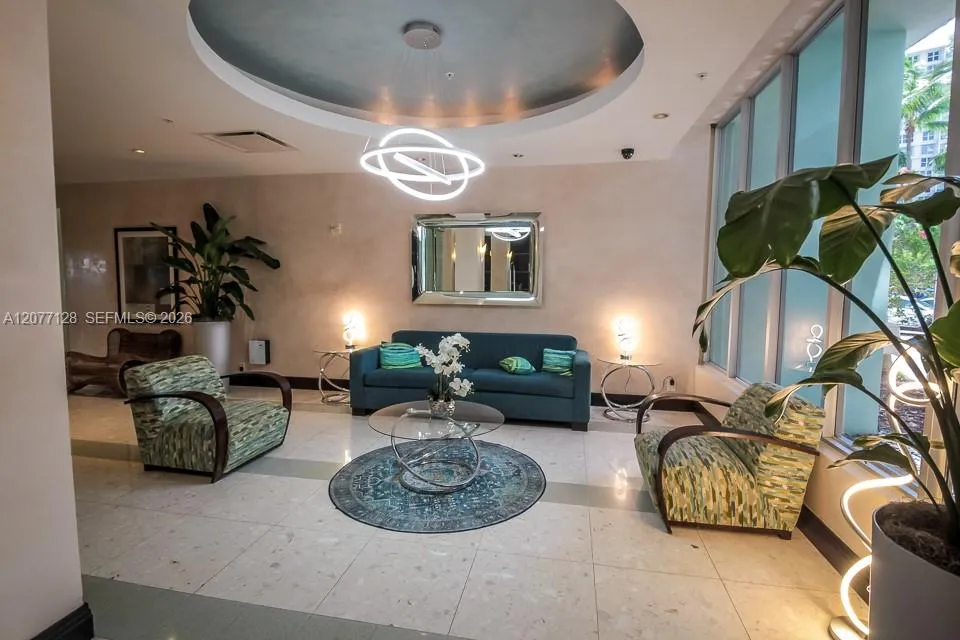3801 S Ocean Dr #5A Hollywood, FL 33019