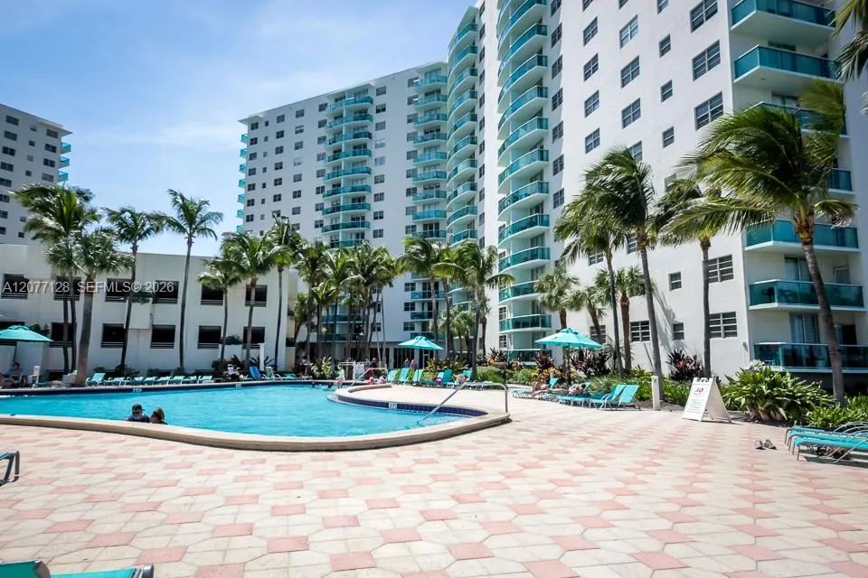 3801 S Ocean Dr #5A Hollywood, FL 33019