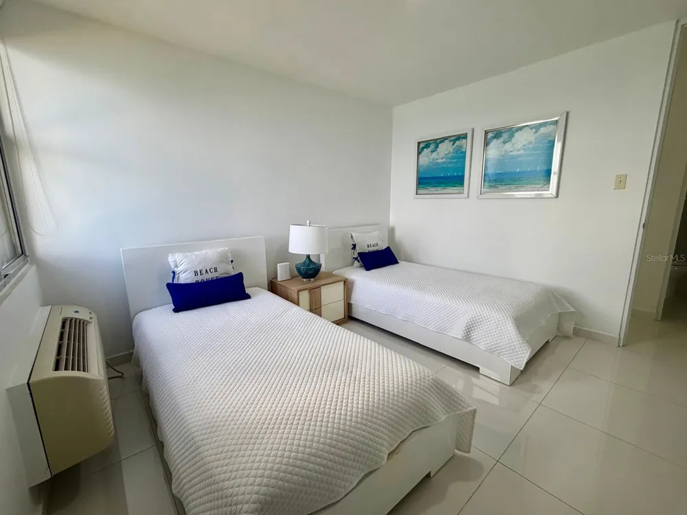 4745 ISLA VERDE AVENUE #17F Carolina, PR 00979