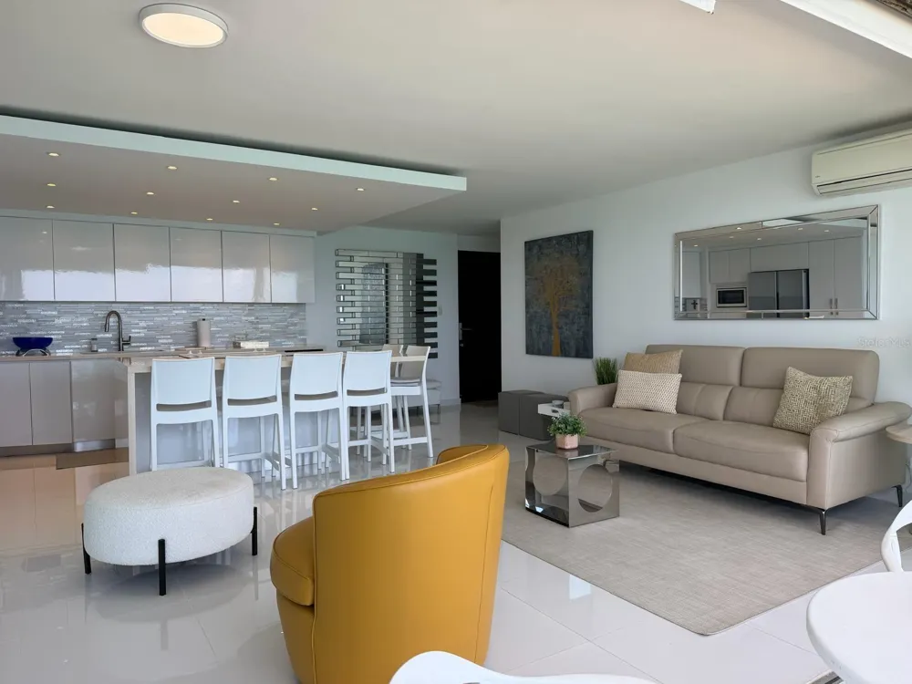 4745 ISLA VERDE AVENUE #17F Carolina, PR 00979