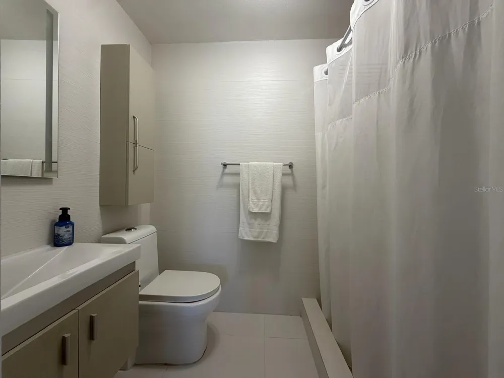 4745 ISLA VERDE AVENUE #17F Carolina, PR 00979