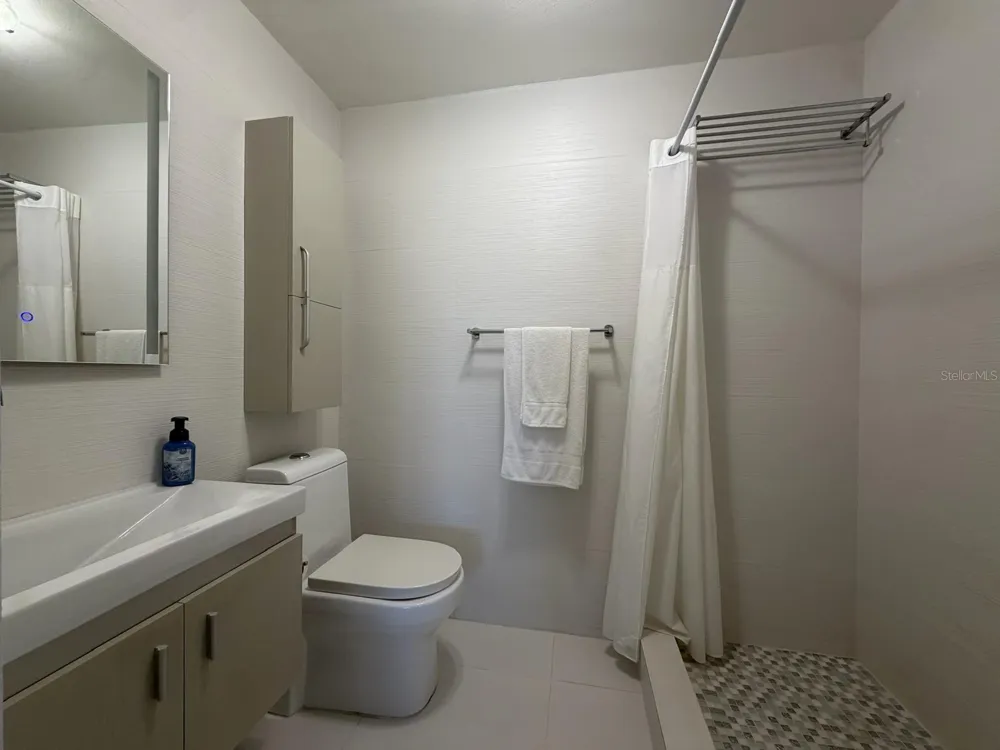 4745 ISLA VERDE AVENUE #17F Carolina, PR 00979
