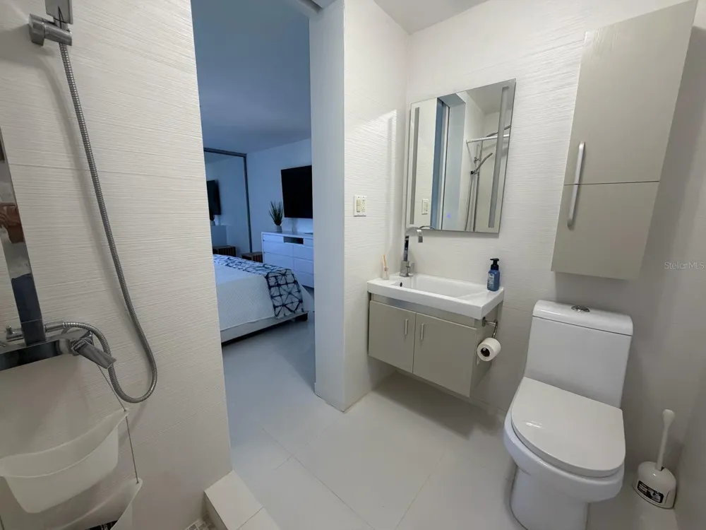 4745 ISLA VERDE AVENUE #17F Carolina, PR 00979