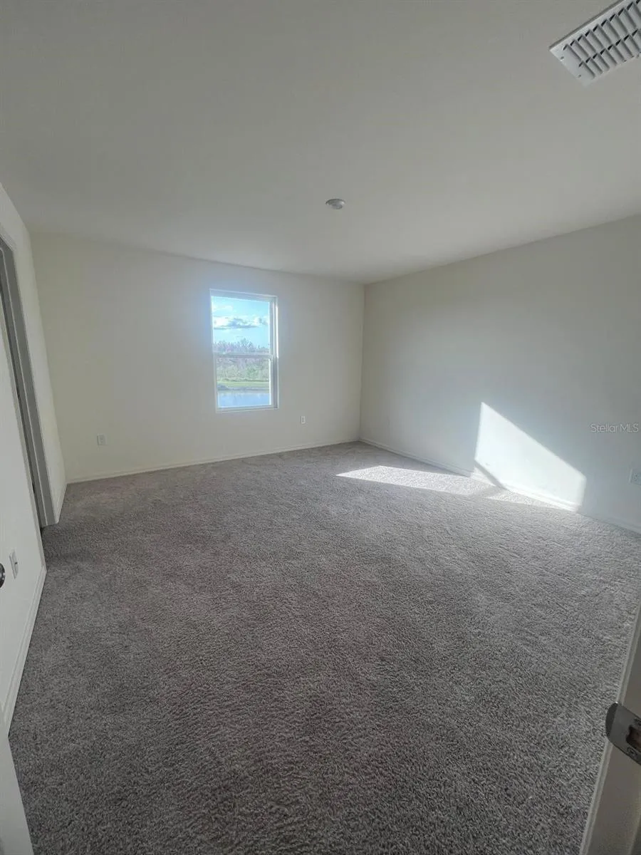 1926 GOLDEN BEAK DRIVE Eagle Lake, FL 33839