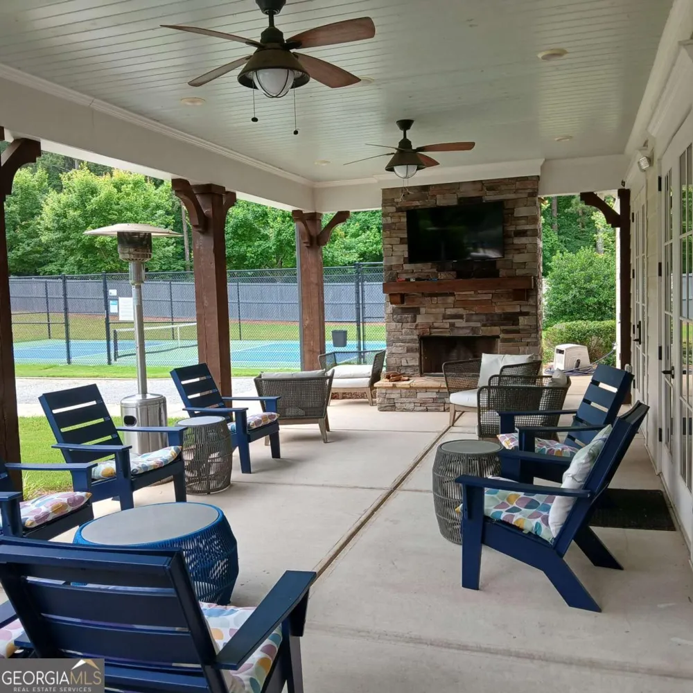 105 Sheridan DR Woodstock, GA 30189