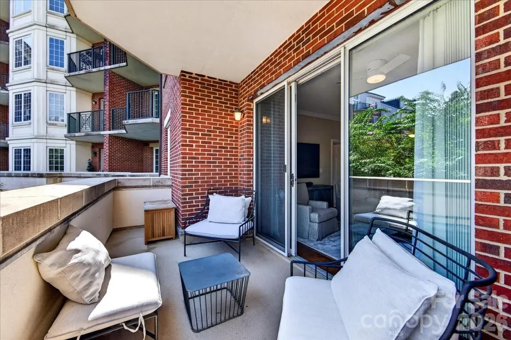300 W 5th Street #318 Charlotte, NC 28202