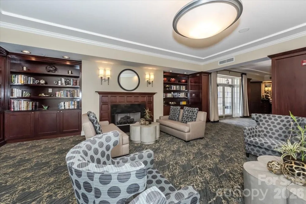 300 W 5th Street #318 Charlotte, NC 28202