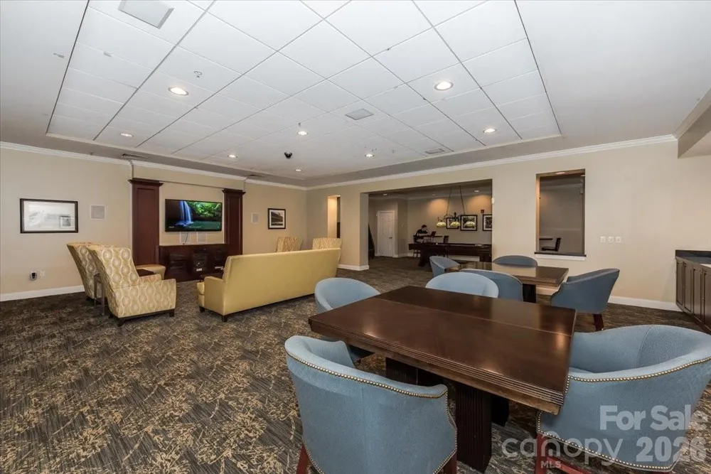 300 W 5th Street #318 Charlotte, NC 28202